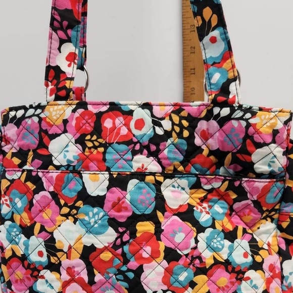 Waverly Insprirations Floral Bag with several pockets EUC - Picture 4 of 5
